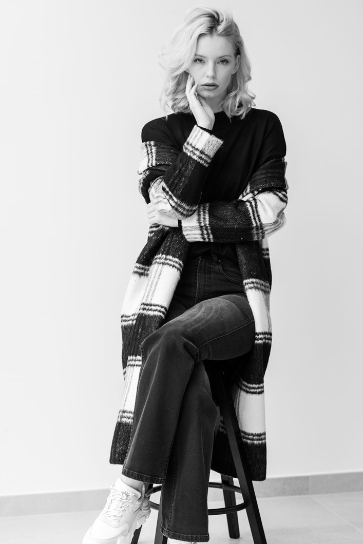 Sevgi zwart wit jas-7